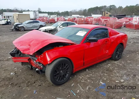 2014 Ford Mustang V6 из США, поврежденный, VIN 1ZVBP8AM7E5309198